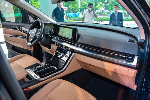 Giá lăn bánh loạt ô tô mới ra mắt nếu được giảm 50% phí trước bạ: Thấp nhất hơn 400 triệu đồng, cao nhất gần 2 tỷ đồng - Ảnh 14.