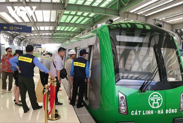 Đường sắt trên cao Cát Linh - Hà Đông sẽ không thu phí 15 ngày đầu hoạt động - Ảnh 3. Đường sắt trên cao Cát Linh - Hà Đông sẽ không thu phí 15 ngày đầu hoạt động - Ảnh 3.