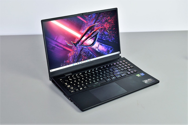 Laptop gaming giá 100 triệu đồng tại Việt Nam, cấu hình “khủng long”, tốc độ SSD nhanh nhất lên đến 10,500 MB/s - Ảnh 3. Laptop gaming giá 100 triệu đồng tại Việt Nam, cấu hình “khủng long”, tốc độ SSD nhanh nhất lên đến 10,500 MB/s - Ảnh 3.