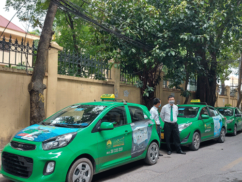 Doanh nghiệp khốn đốn vì giá xăng dầu tăng mạnh - Ảnh 1. Doanh nghiệp khốn đốn vì giá xăng dầu tăng mạnh - Ảnh 1.